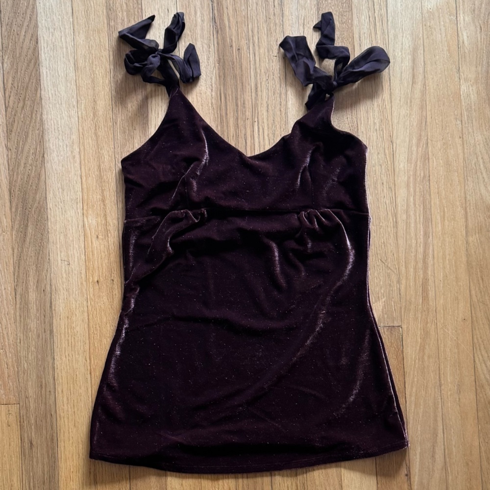 Sawetee Velvet Top Medium